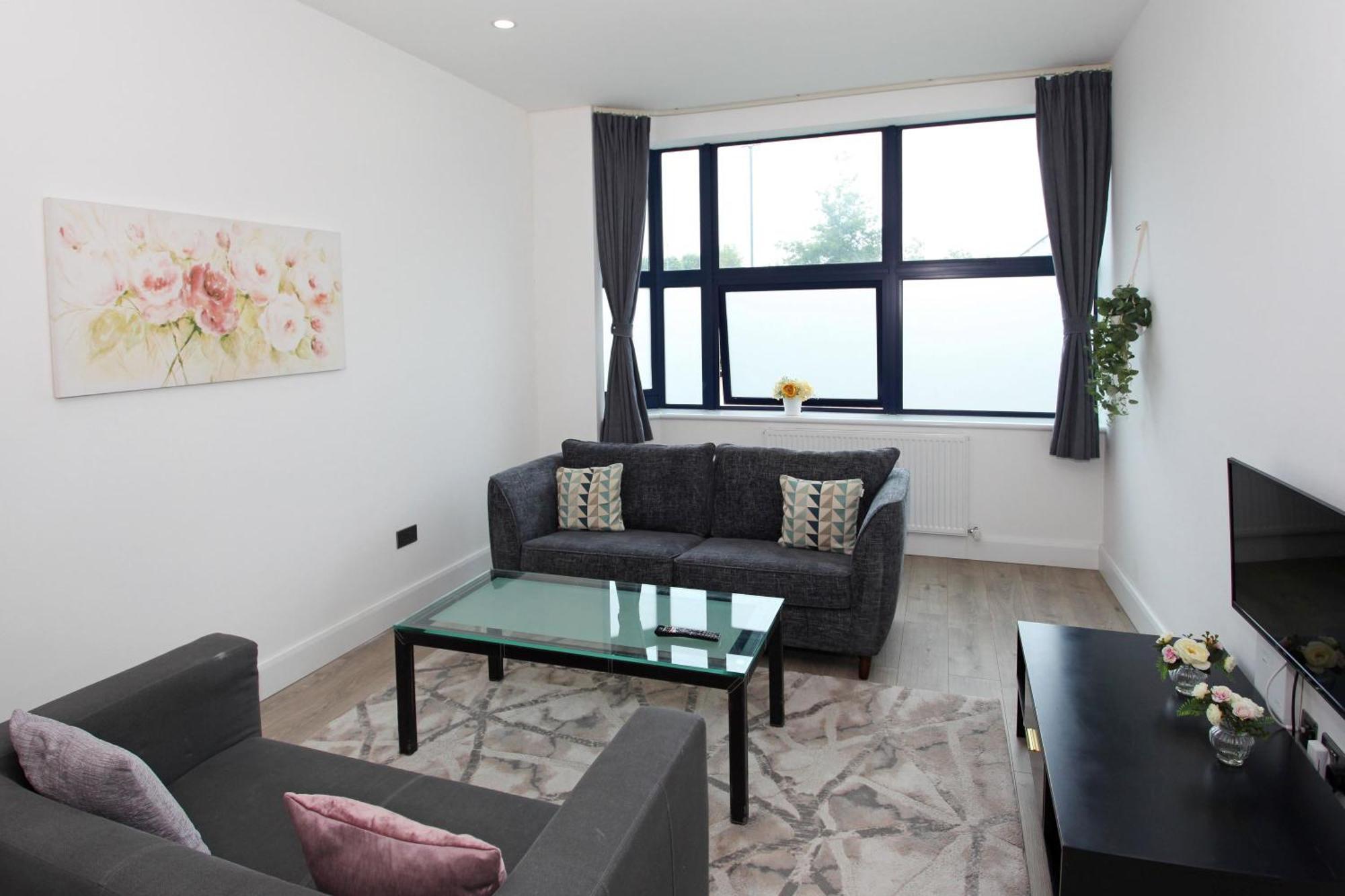 Sapphire House Apartments Телфорд Экстерьер фото